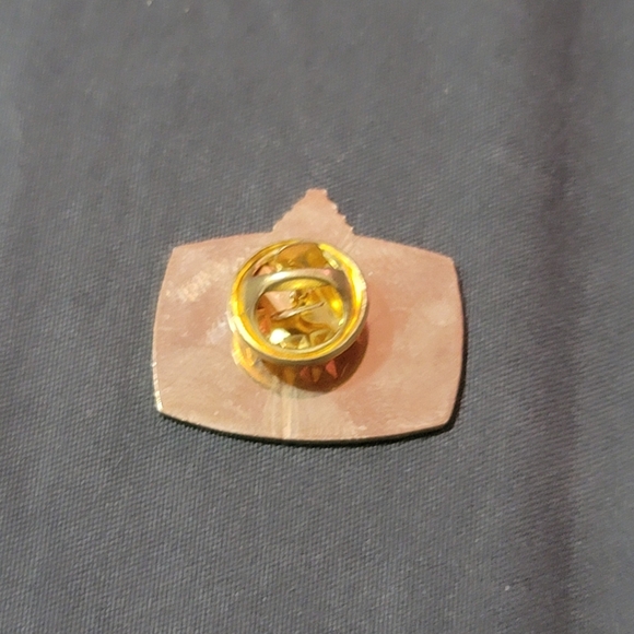 Vtg Stroh's Beer Lapel Pin - Picture 2 of 2